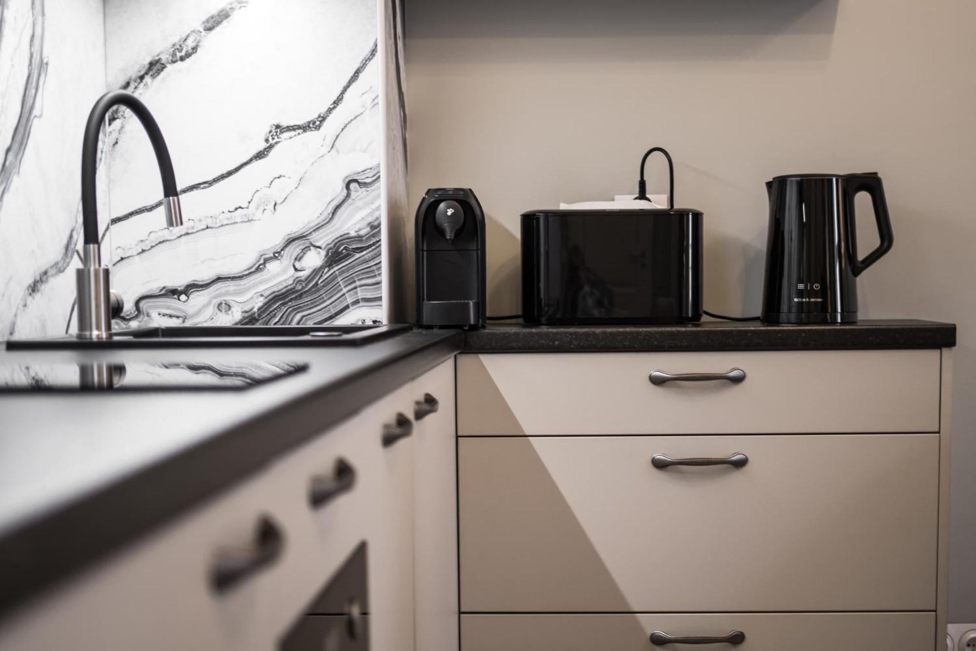 Polpo Apartments - Fabryczna 7 ウッチ エクステリア 写真